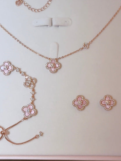 Sakura Cleef Jewelry Set